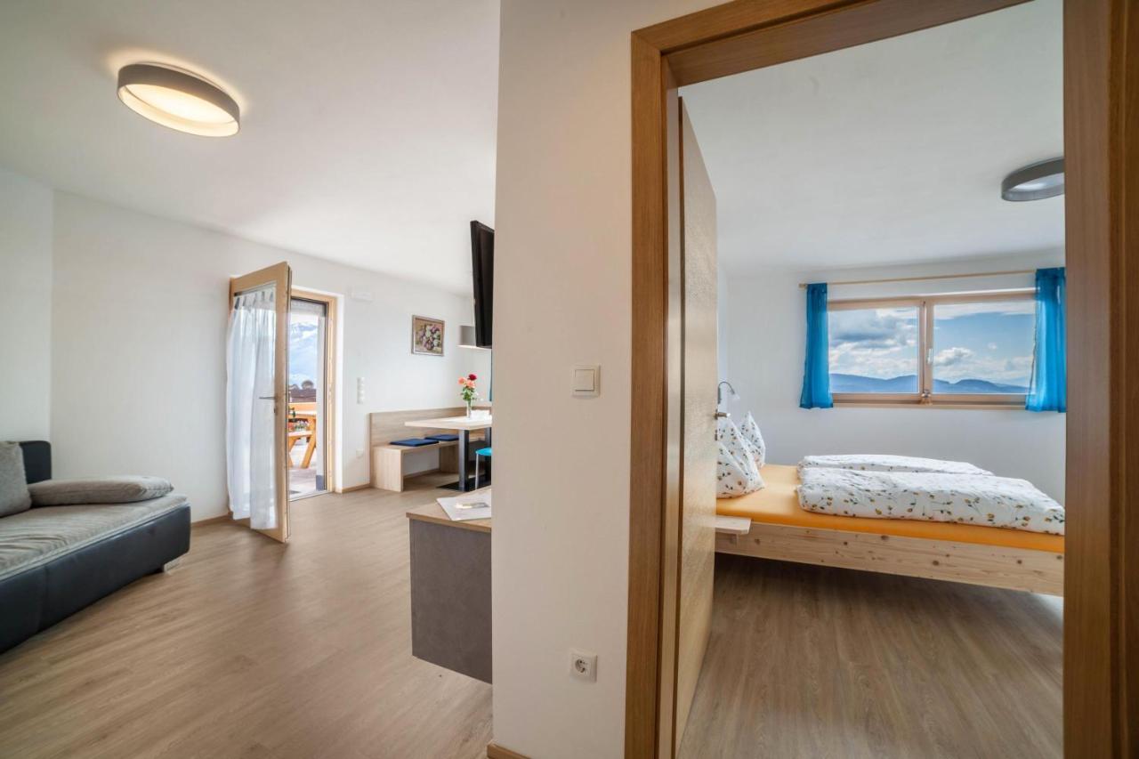 Ferienwohnung Oberhochmuthof Tirolo Exterior foto